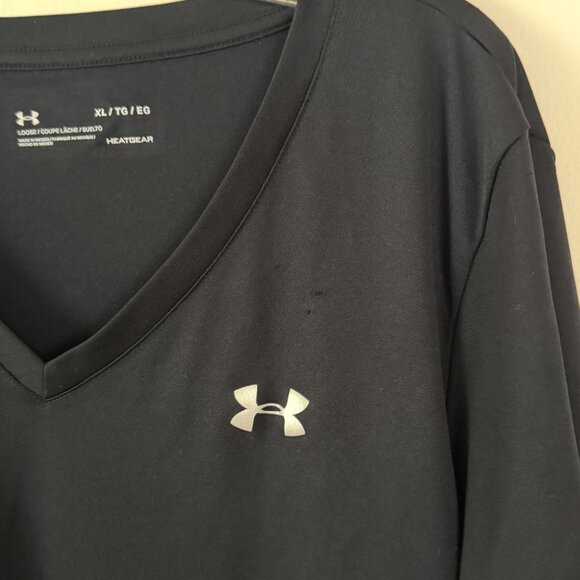 under armour // black tech v neck tee shirt XL - Picture 2 of 5